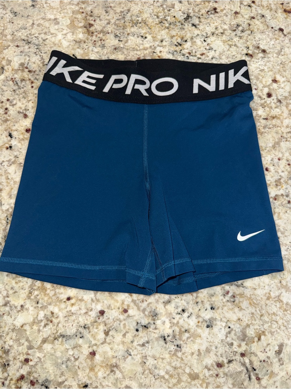 Nike pro women’s size small shorts